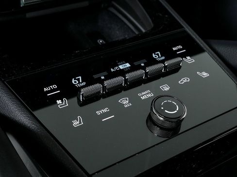 New 2026 Porsche Cayenne Coupe image 19