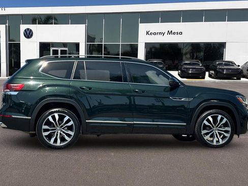 Used 2022 Volkswagen Atlas SEL Premium AWD/4WD image 3