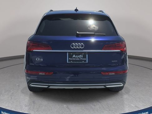 Used 2023 Audi Q5 Premium w/ Premium Plus Package AWD/4WD image 7