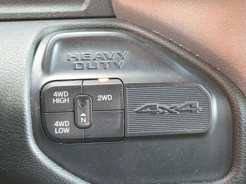 Used 2021 RAM 5500 Tradesman w/ Chrome Appearance Group image 30