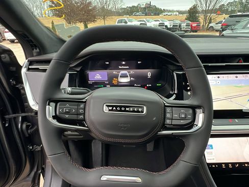 Used 2024 Jeep Wagoneer Launch Edition image 27