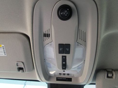Used 2015 Chevrolet Equinox LT w/ Power Convenience Package FWD image 13