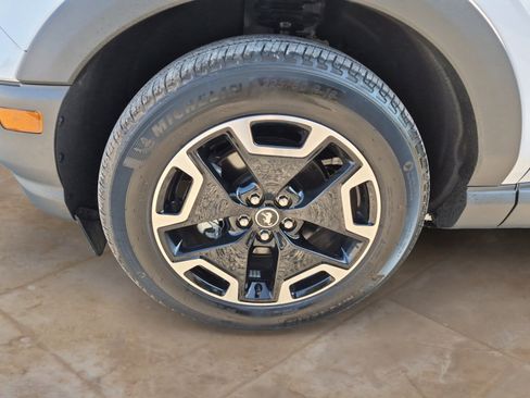 Used 2024 Ford Bronco Sport Outer Banks w/ Tech Package image 30