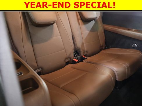 Certified 2024 Mercedes-Benz GLS 450 4MATIC w/ AMG Line Exterior image 47