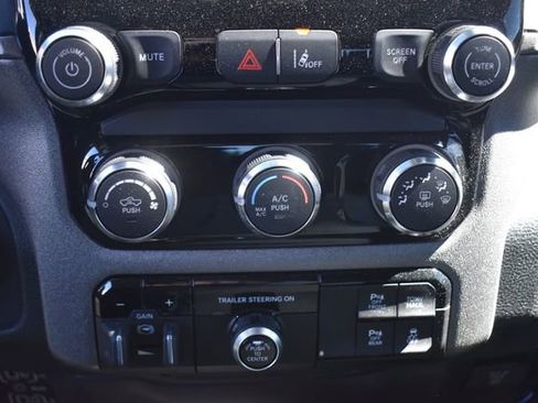 Used 2025 RAM 1500 Tradesman AWD/4WD image 29