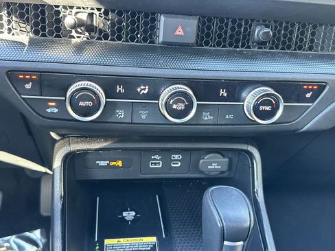 Used 2025 Honda CR-V Sport-L image 17