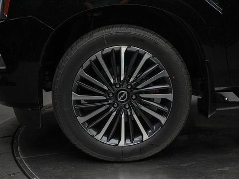 New 2025 Nissan Armada Platinum Reserve image 8