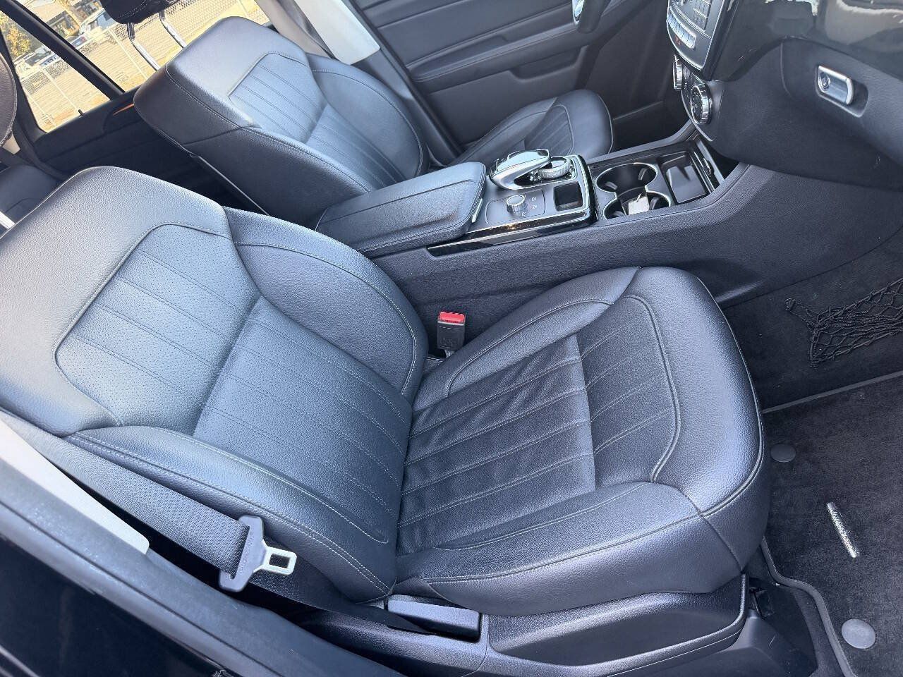 Used 2016 Mercedes-Benz GLE 350 image 39