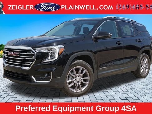 Used 2022 GMC Terrain SLT w/ Tech Package AWD/4WD image 1