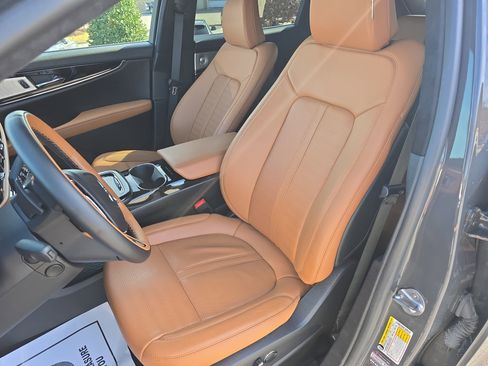 Certified 2023 Lincoln Nautilus Black Label w/ Class II Trailer Tow Package image 14