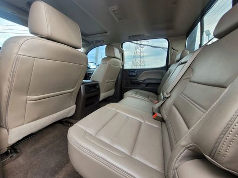 Used 2016 GMC Sierra 1500 Denali image 2