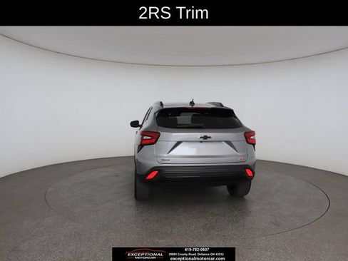 Used 2025 Chevrolet Trax RS w/ Driver Confidence Package FWD image 14