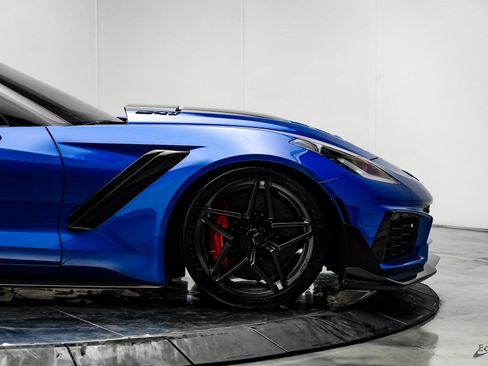 Used 2019 Chevrolet Corvette ZR1 image 24