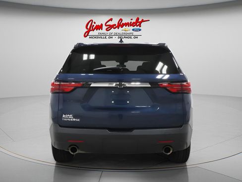 Used 2023 Chevrolet Traverse LS FWD image 5