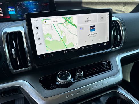 New 2026 Ford Expedition Max Platinum w/ Driver's Package image 32