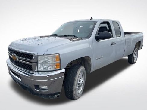 Used 2013 Chevrolet Silverado 2500 LT w/ Interior Plus Package image 6