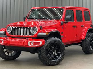 Used 2025 Jeep Wrangler Unlimited Sahara w/ Safety Group AWD/4WD video 1
