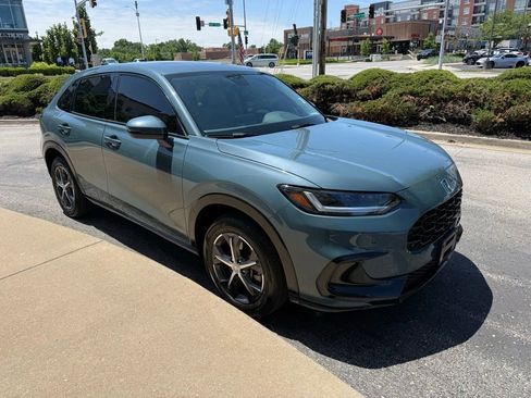 Used 2024 Honda HR-V EX-L image 3