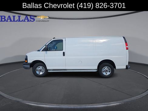 Certified 2024 GMC Savana 2500 Work Van w/ Driver Convenience Package image 5