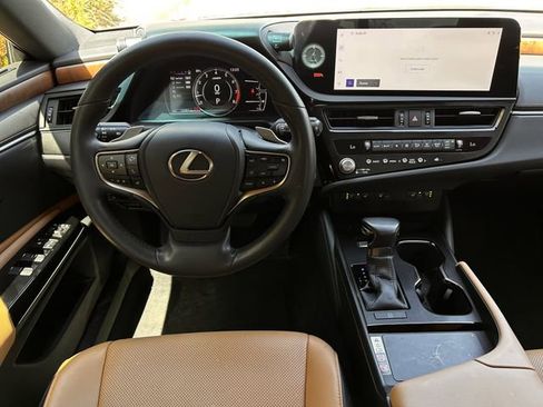 Used 2023 Lexus ES 350 w/ Premium Package image 12