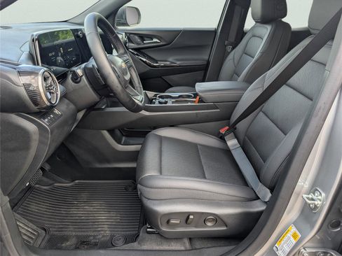 New 2026 Chevrolet Equinox LT FWD image 22