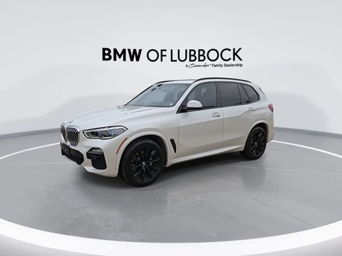 Used 2020 BMW X5 sDrive40i w/ M Sport Package RWD image 4