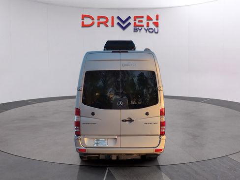 Used 2016 Mercedes-Benz Sprinter 3500 image 4