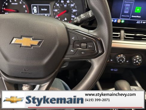 Used 2024 Chevrolet Trax LS w/ LS Convenience Package image 36