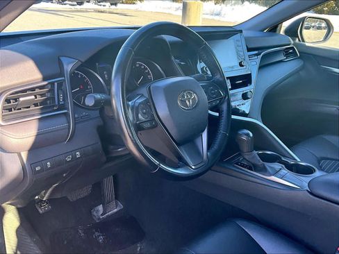 Used 2023 Toyota Camry SE image 8