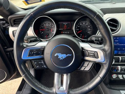 Used 2021 Ford Mustang Premium RWD image 19