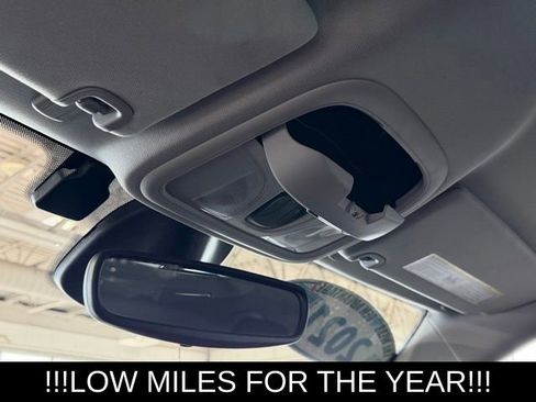 Used 2021 Jeep Cherokee Latitude FWD image 29