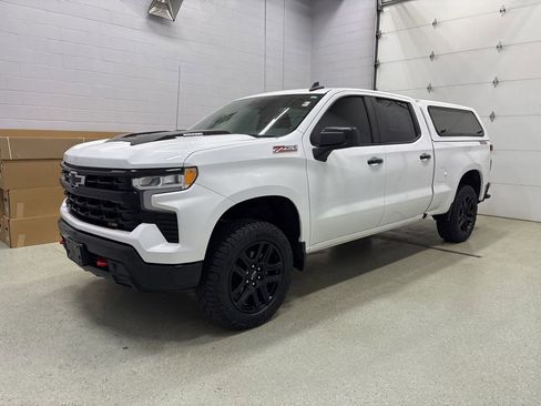 Used 2023 Chevrolet Silverado 1500 LT Trail Boss w/ Protection Package AWD/4WD image 7