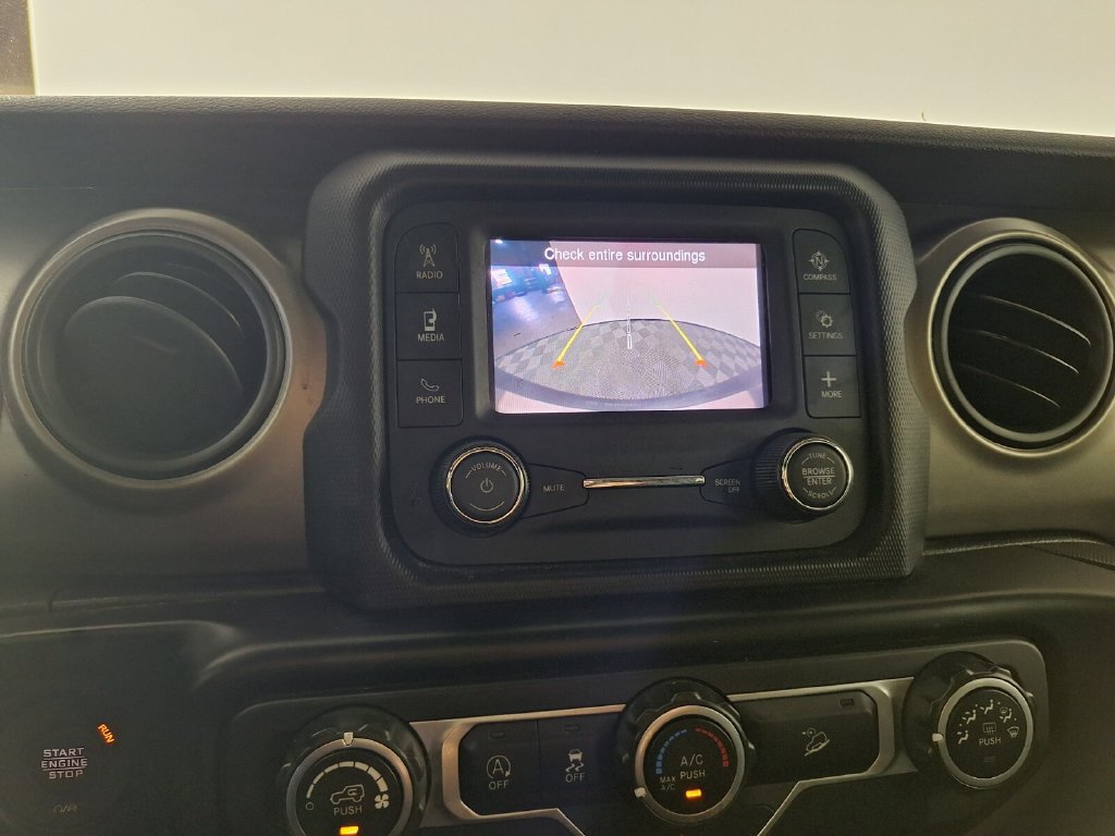 Used 2020 Jeep Wrangler Unlimited Sport S AWD/4WD image 15