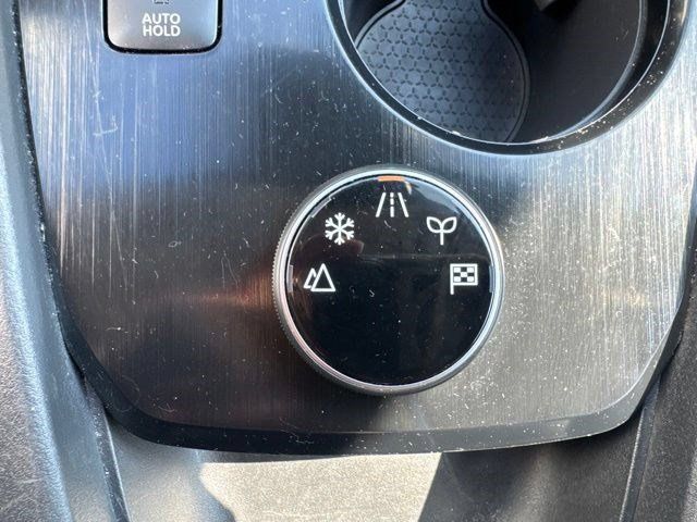 Used 2023 Nissan Rogue SV AWD/4WD image 28