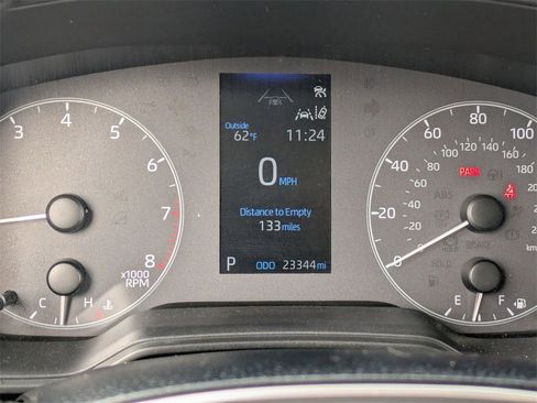 Used 2025 Toyota Corolla Cross LE image 22