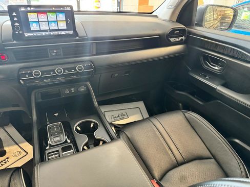 Used 2023 Honda Pilot Elite image 27