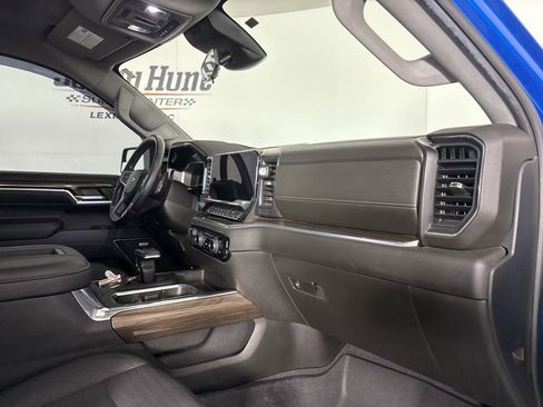 Used 2022 Chevrolet Silverado 1500 RST w/ Rally Edition AWD/4WD image 27