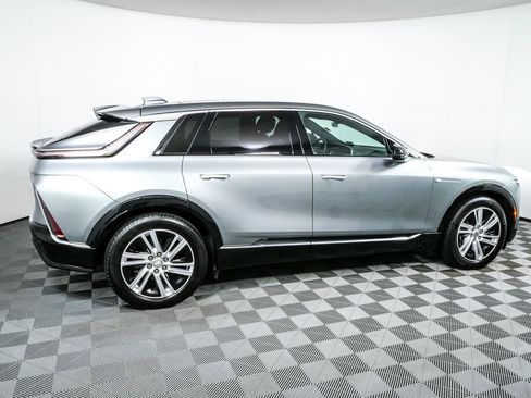 Certified 2024 Cadillac Lyriq Tech RWD image 2