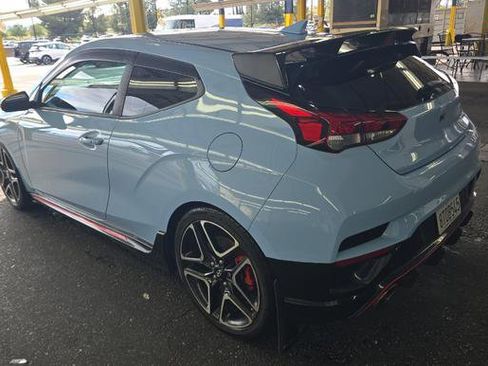 Used 2021 Hyundai Veloster N image 4