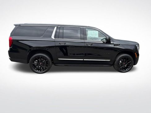 New 2026 GMC Yukon XL Elevation AWD/4WD image 6