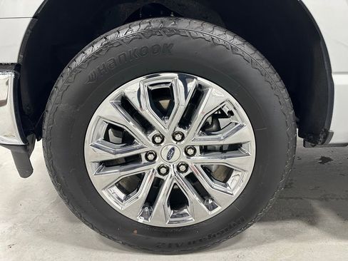 Used 2025 Ford F150 Lariat w/ Equipment Group 501A Mid image 63