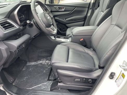 Certified 2025 Subaru Ascent Limited w/ Popular Package #1 image 21