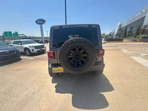 Used 2020 Jeep Wrangler Unlimited Rubicon AWD/4WD image 6
