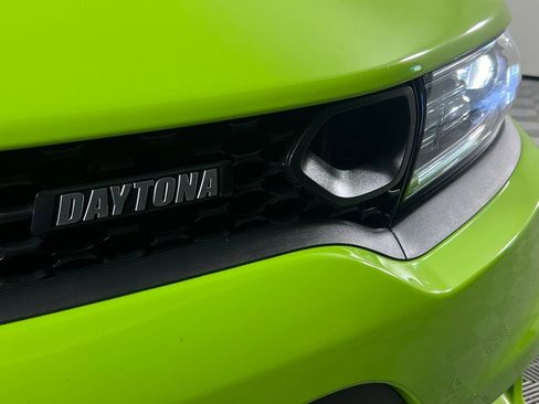 Used 2023 Dodge Charger Scat Pack w/ Daytona Edition Group image 12