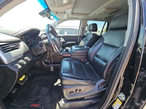 Used 2019 GMC Yukon SLT w/ Premium Edition AWD/4WD image 5