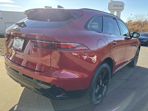 Certified 2023 Jaguar F-PACE S image 8