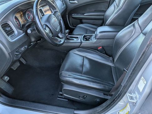 Used 2022 Dodge Charger SXT w/ Leather Interior Group image 15