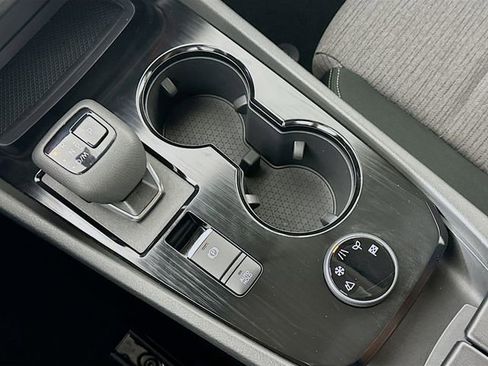 Certified 2023 Nissan Rogue SV image 18