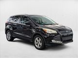 Used 2016 Ford Escape SE image 3