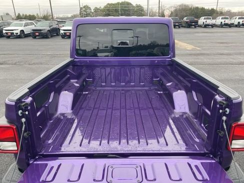 New 2026 Jeep Gladiator Sport AWD/4WD image 40